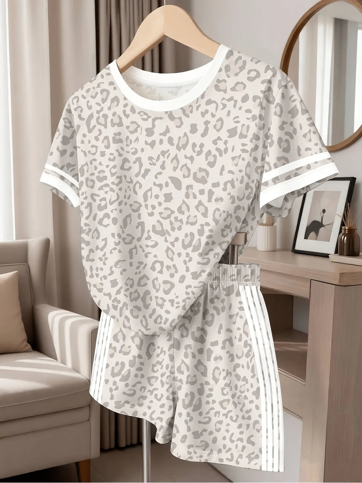 2026 Summer Women's Suit Fashion Sporty Comfortable Soft 3D Leopard Print Pattern Printed Casual Dress